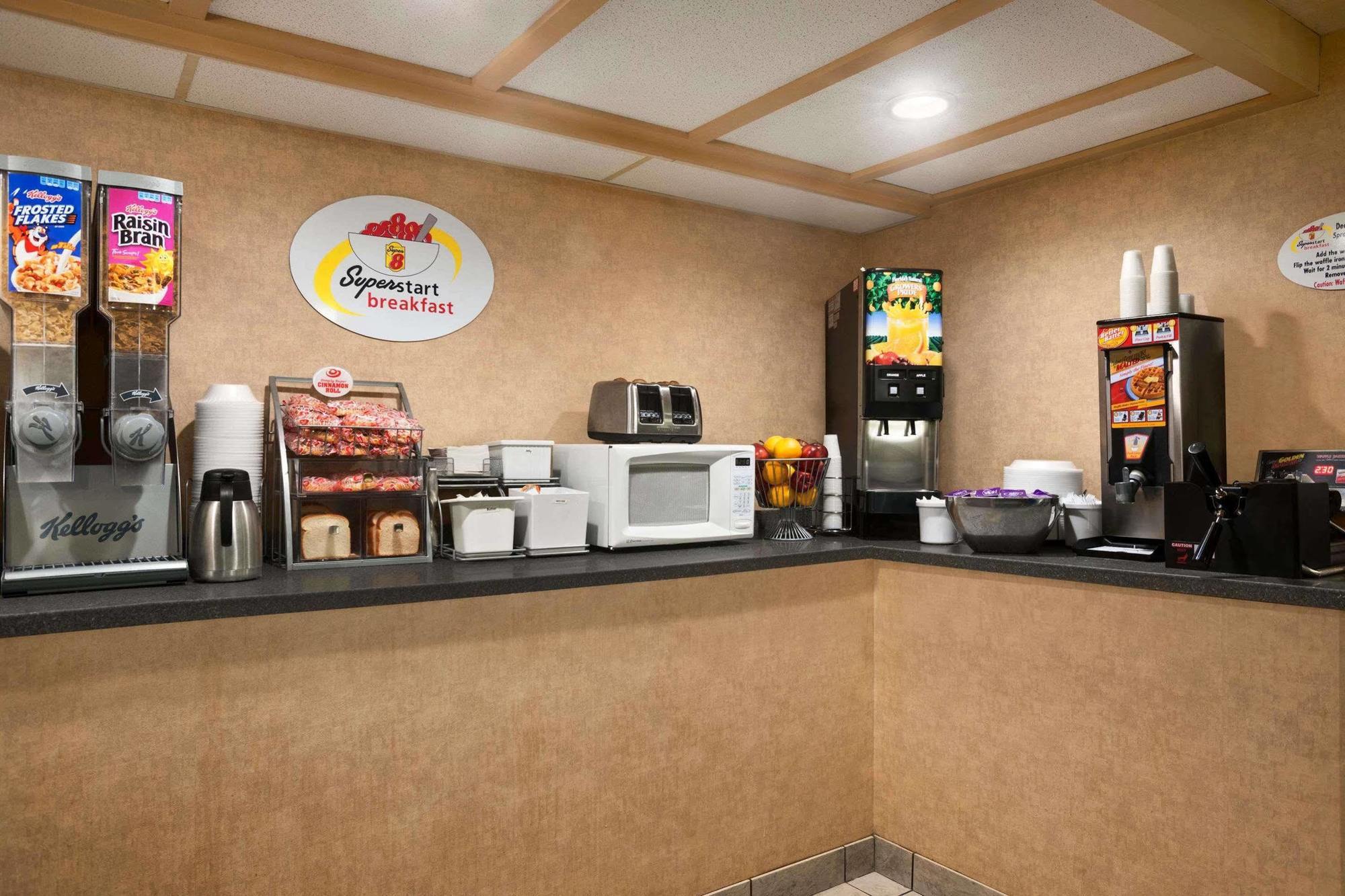 Fairbridge Inn Express Buffalo Airport Williamsville Exterior photo